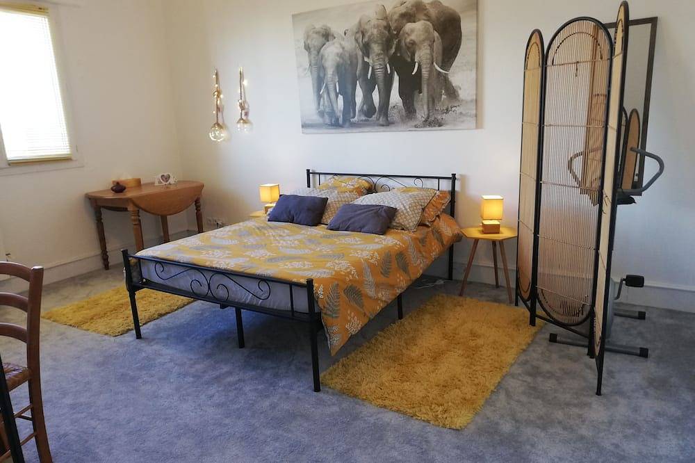 Entire apartment, Apartment 130 m² all comfort, center of Vannes. in Vannes, Côte des Mégalithes