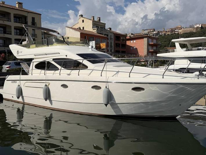 Bateau pour 4 personnes en Corse