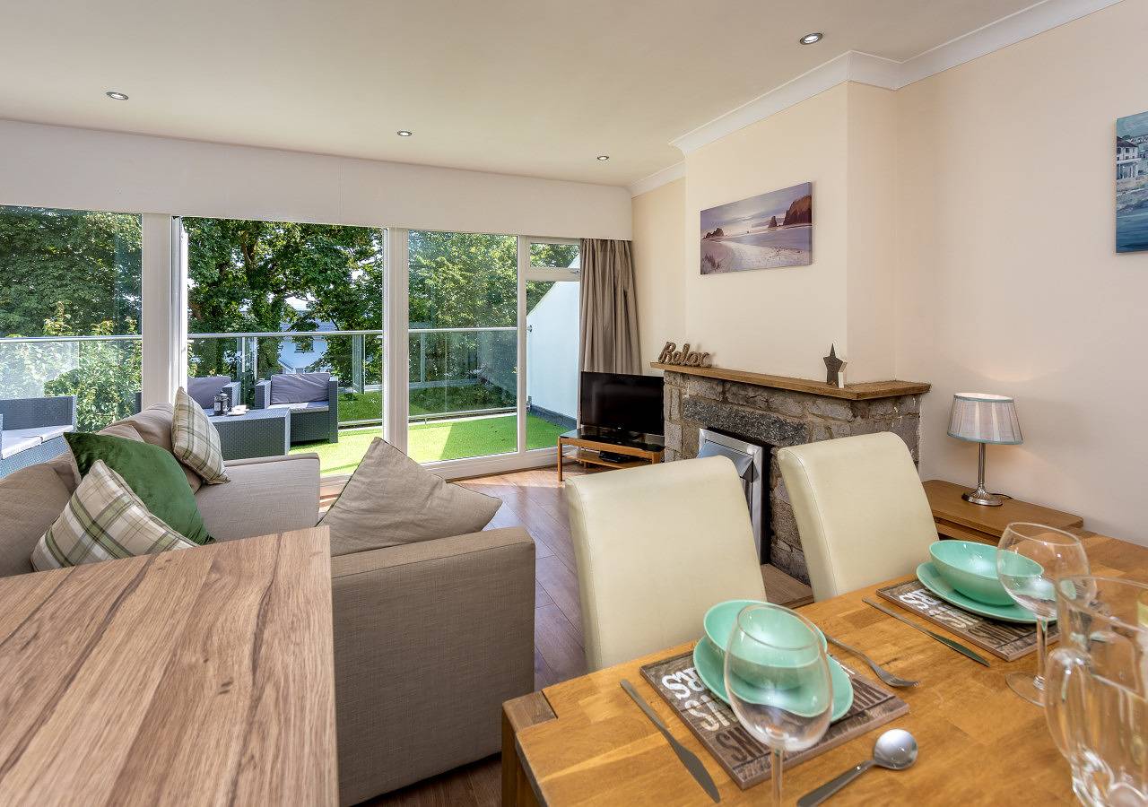 5 Glyn y Marian in Llanbedrog, Gwynedd