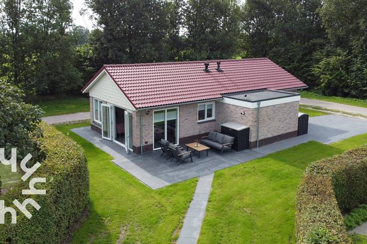 Bungalow voor 4 personen, met Terras en Tuin in Havelte