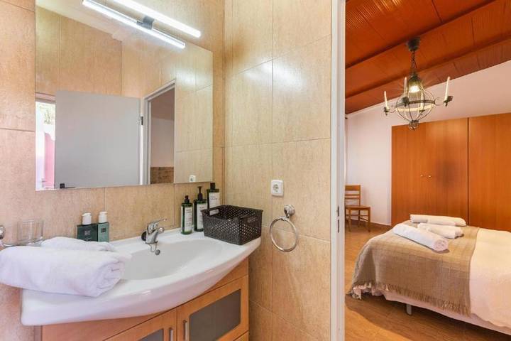 Chalet para 12 personas, con jardín y vistas al lago además de piscina y vistas en Huerta de Murcia - 2