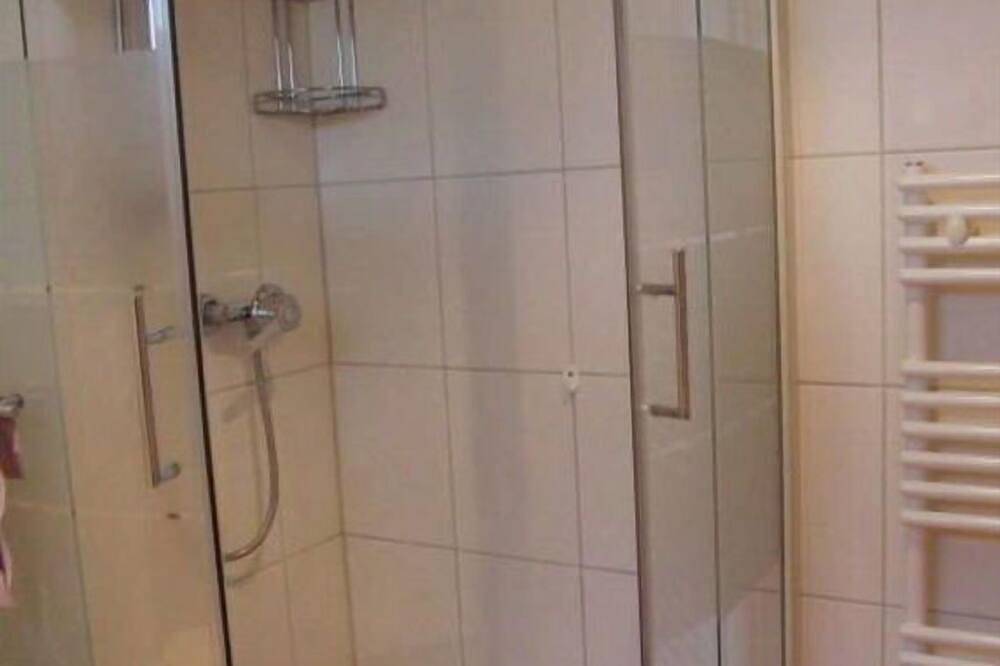 Ganze Wohnung, Im Ferienpark Achtern Diek in Burhave, Butjadingen