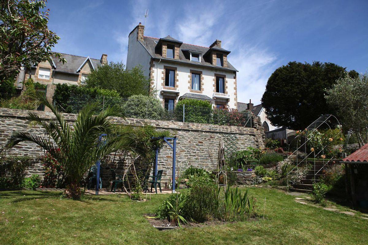 Ar Prioldi - Victorine in Lannion, Ceinture Dorée