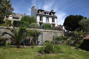 Chambre d’hôte pour 3 personnes, avec jardin à Lannion