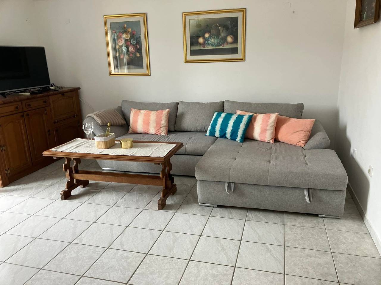 Ganze Wohnung, Apartment Bella 2 in Povljana, Pag