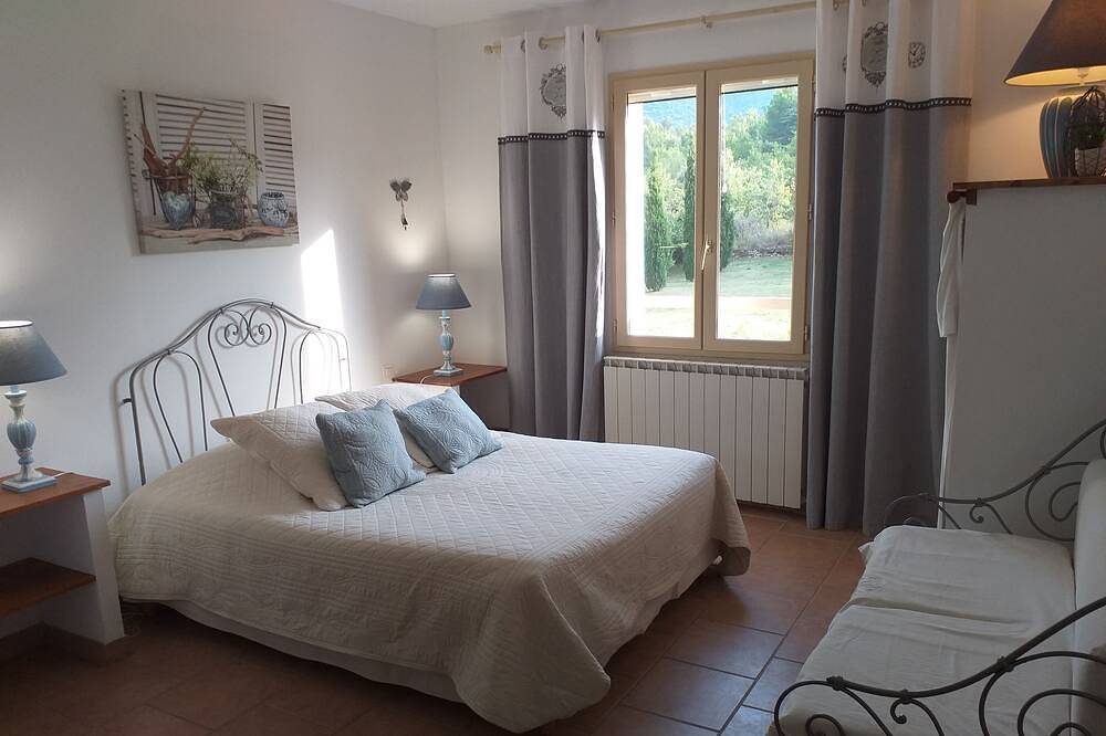 Maison D’hôte pour 2 Personnes dans Lacoste, Parc naturel régional du Luberon