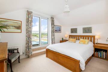 Glamping for 6 People in Chipping Norton, The Cotswolds, Photo 3