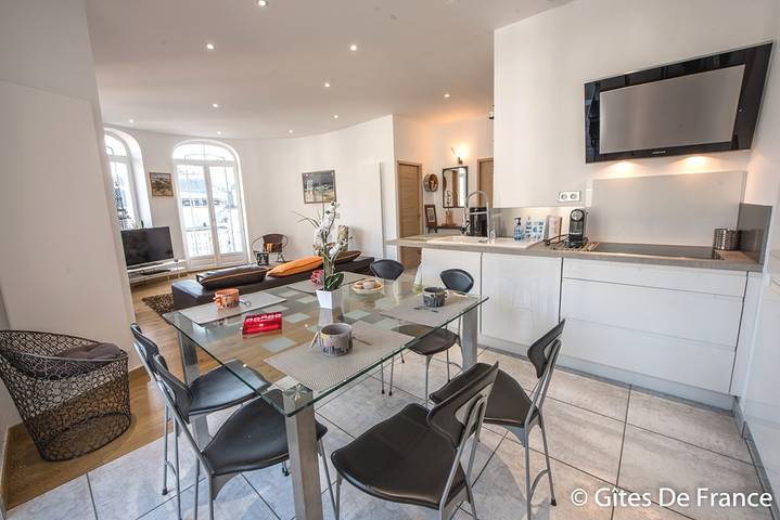 Gîte pour 6 personnes, avec terrasse dans Thermes De Choussy - 3