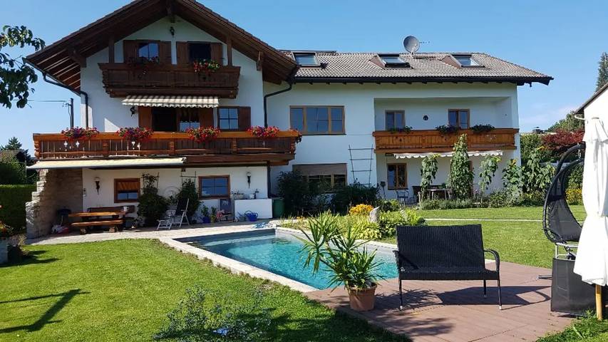 Ferienwohnung für 4 Personen, mit Terrasse, mit Haustier in Bruckmühl
