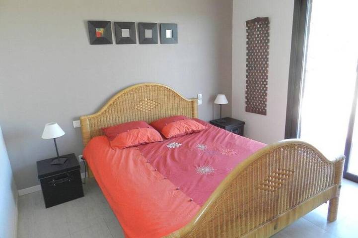 Location de vacances pour 8 personnes, avec balcon et jardin dans Plage de La Fossette - 3