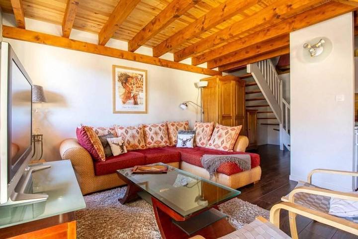 Chalet pour 4 personnes, avec vue et balcon, adapté aux familles à Saint-Lary - 2
