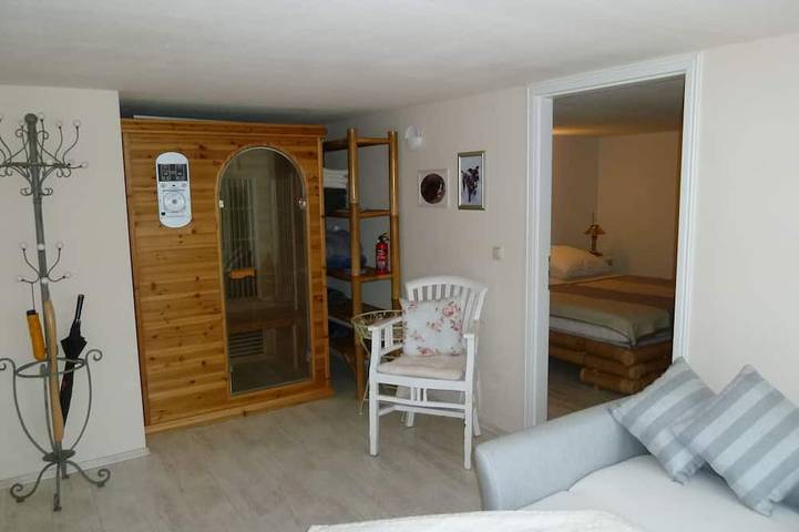 Ferienhaus für 4 Personen, mit Sauna und Garten sowie Balkon in Zeulenroda-Triebes - 2