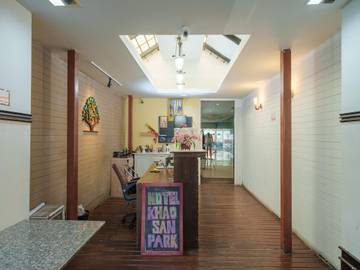 Vacation Rental for 4 Guests in Bangkok, Thailand, Picture 4