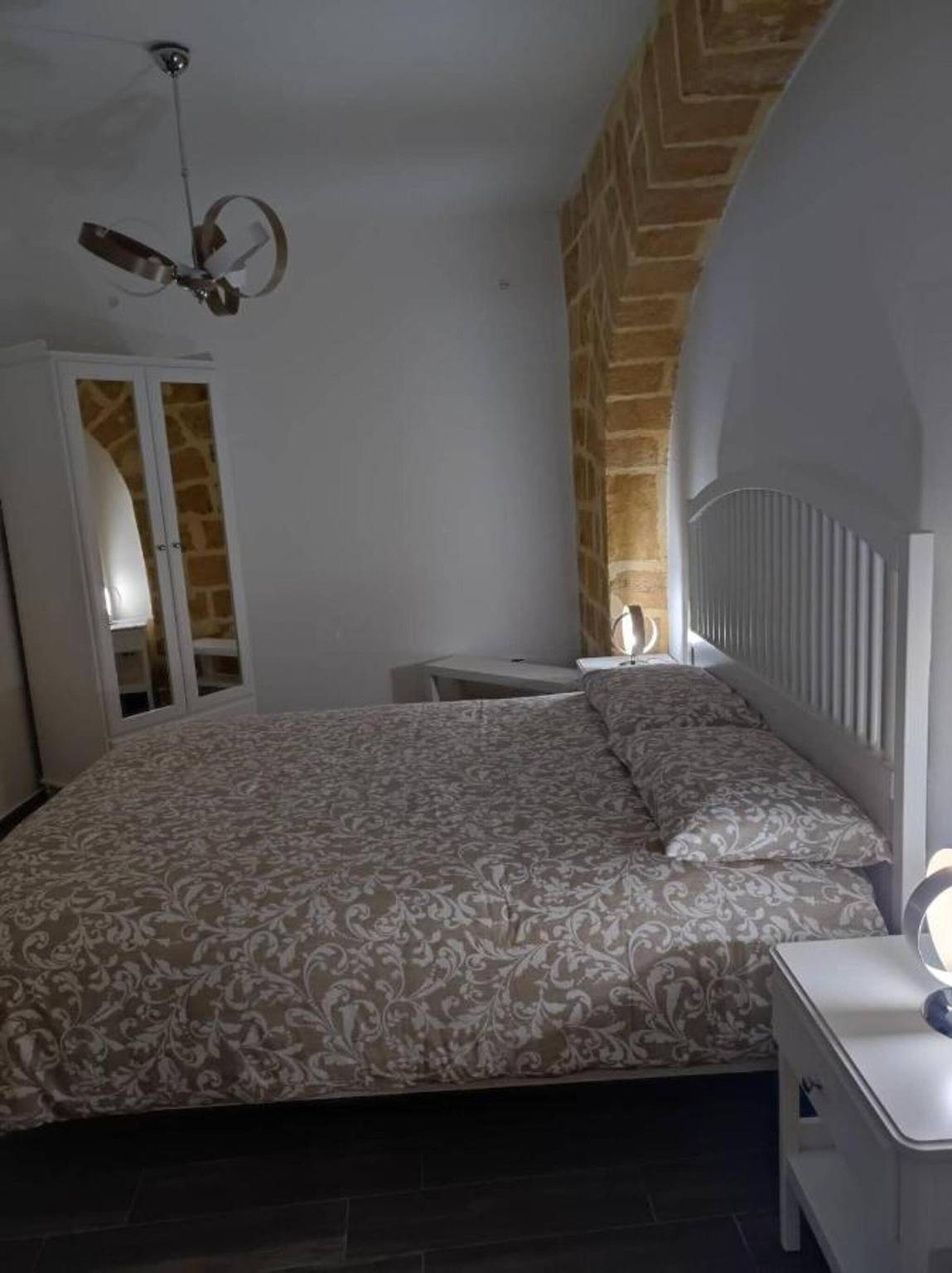 Casa de vacaciones 'Gialla' con Wi-Fi y aire acondicionado in San Francesco (Mazara del Vallo), Mazara del Vallo