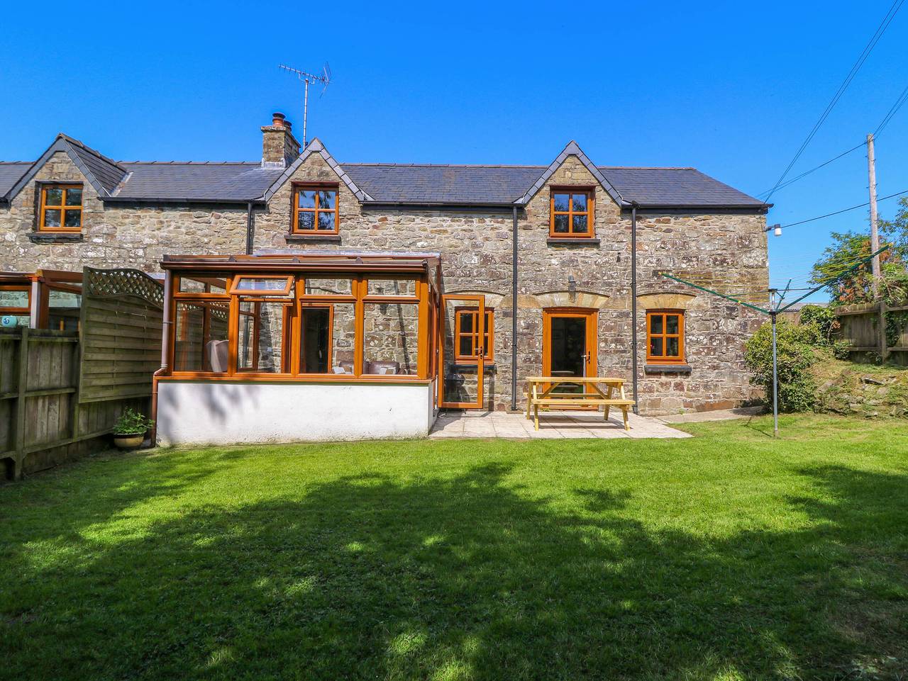 Cove Cottage in Penbryn, Cardigan Bay