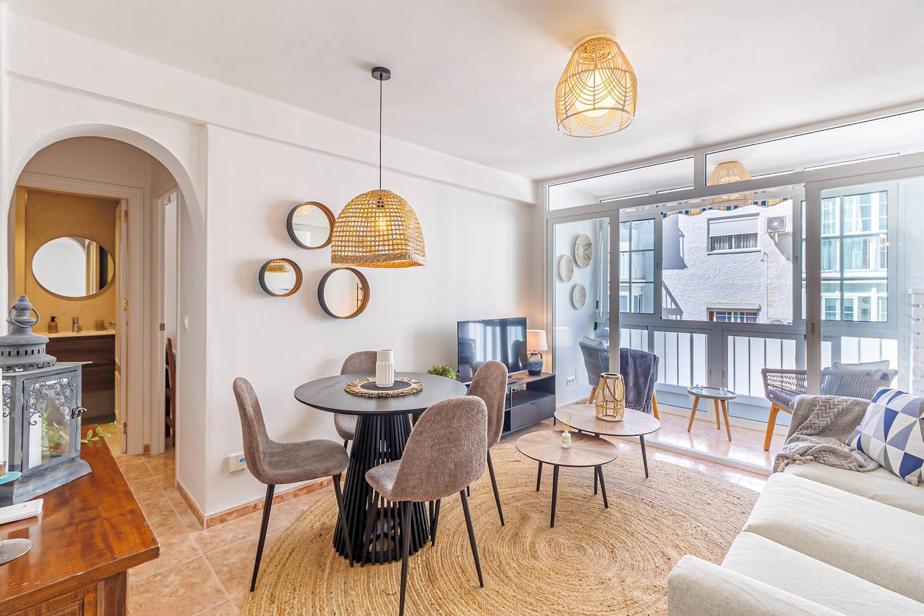 Apartamento entero, Apartamento de vacaciones para 4 personas con terraza in Nerja Centre, Nerja
