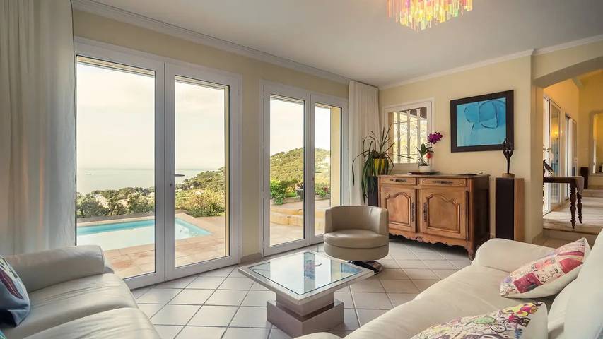 Villa pour 9 personnes, avec piscine et jardin à Hyeres - 3