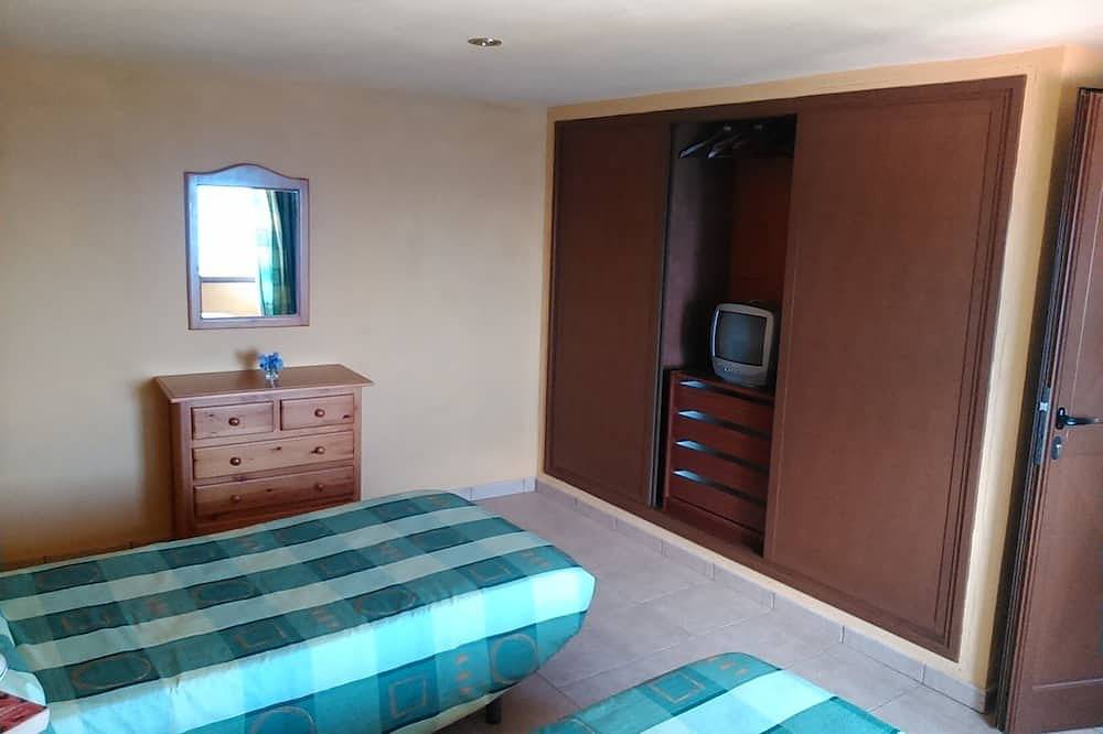 Apartamento entero, Apartamento tranquilo con vistas al mar. in Agulo, La Gomera
