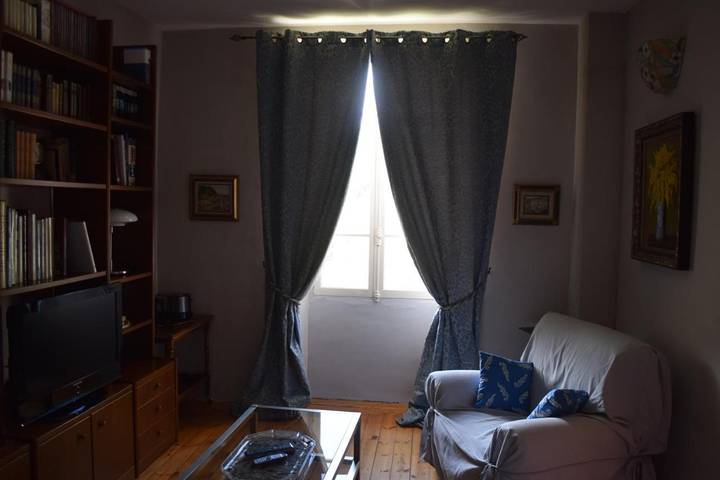 Location de vacances pour 2 personnes, avec terrasse et jardin à Andon - 2