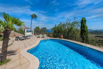 Villa in Pollença, Serra de Tramuntana für 10 