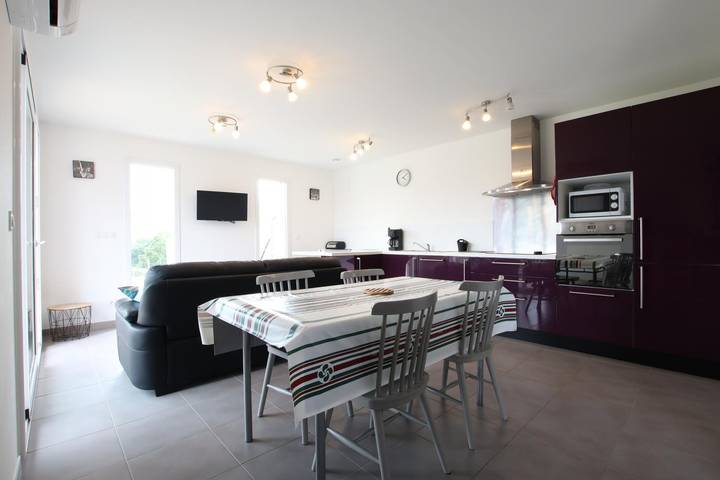 Gîte pour 4 personnes, avec jardin à Itxassou - 3