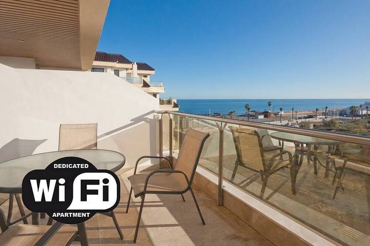 Ferienwohnung für 4 Personen, mit Pool und Balkon