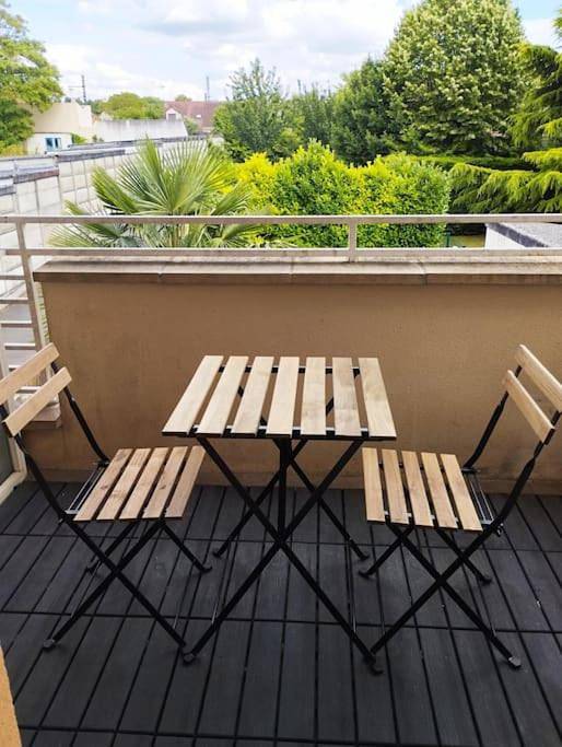 Appartement entier, One-Bedroom Apartment in Chilly-Mazarin, Essonne