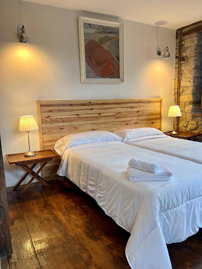 Hotel para 2 personas, con vistas y terraza, Se admiten mascotas en Parque Nacional de Los Picos de Europa - 2