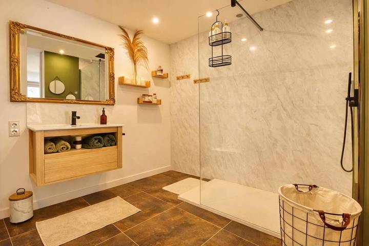 Location de vacances pour 2 personnes, avec sauna ainsi que terrasse et jacuzzi, animaux acceptés à Bailleul - 2