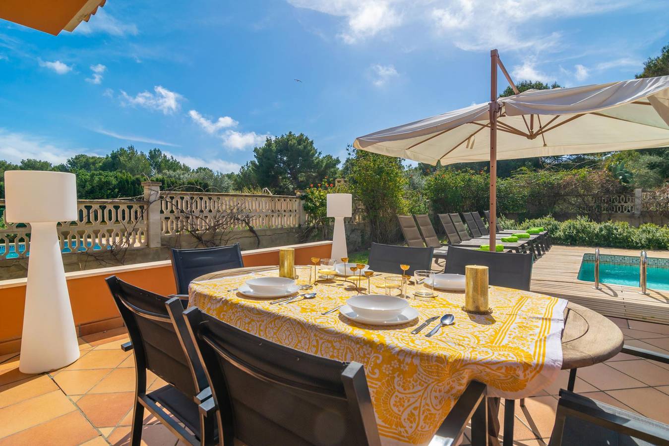 Paradise 88 - Villa spectaculaire avec piscine privée. Wi-Fi gratuit. in Son Ferrer, Calvià