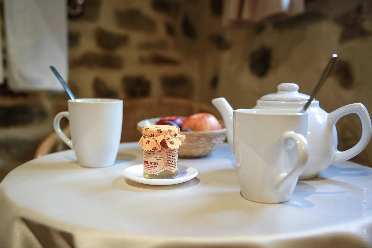 Bed and Breakfast für 2 Personen mit Garten in Simiane-la-Rotonde, Forcalquier und Umgebung