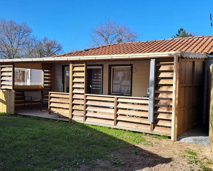 Gîte pour 3 personnes, avec jardin ainsi que terrasse et piscine à Herm - 2