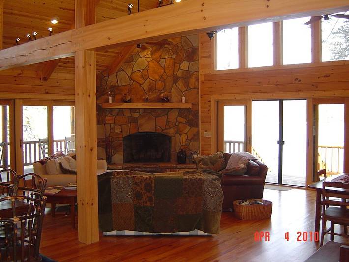 Vacation rental for 18 people in Lake Burton