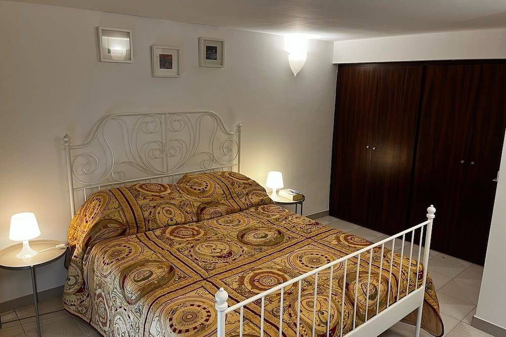 Apartamento entero, Diego's House. Apartment within walking distance of the center of Acireale. in Acireale, Provincia de Catania