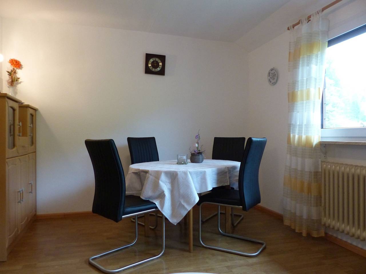 Ganze Wohnung, Apartment 'Nr 2' mit gemeinsamer Terrasse, gemeinsamem Garten und Wlan in Simonswald, Südschwarzwald