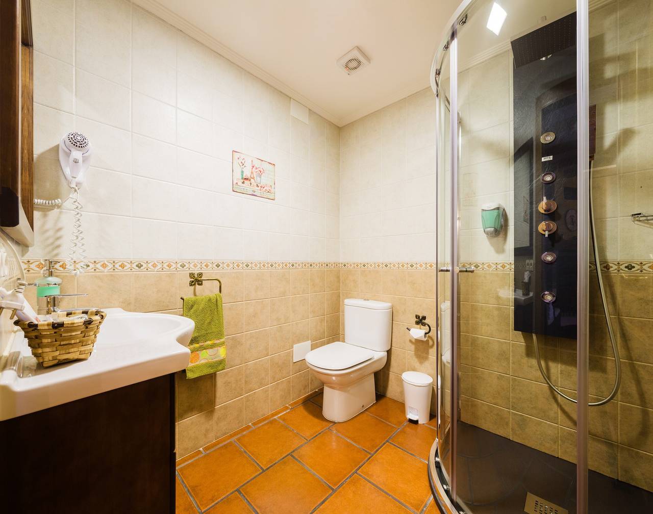 Casa Rural La Alcoba in Valle de Laciana, zwembad en bergzicht, foto 6