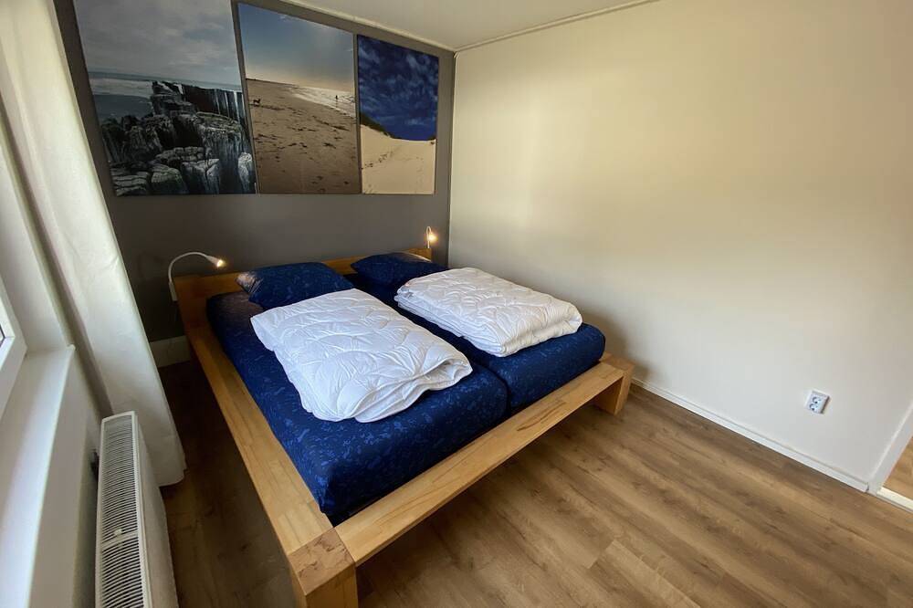 Freistehende Ferienhaus mit 900 qm Grundstück an Nordsee und Grevelingen Meer in Scharendijke, Grevelingenmeer