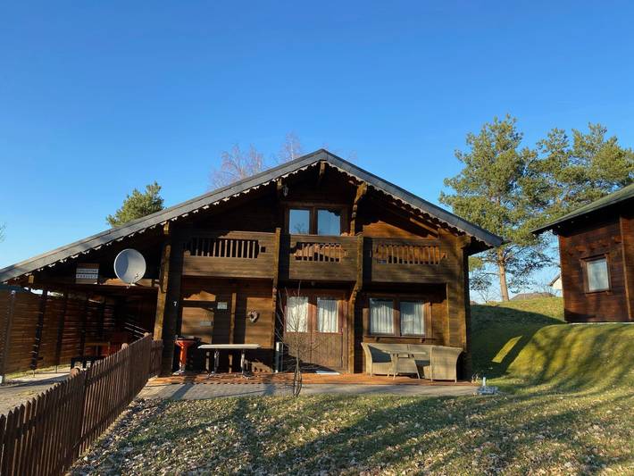 Ferienhaus für 10 Personen, mit Garten und Balkon in Ulmen - 2