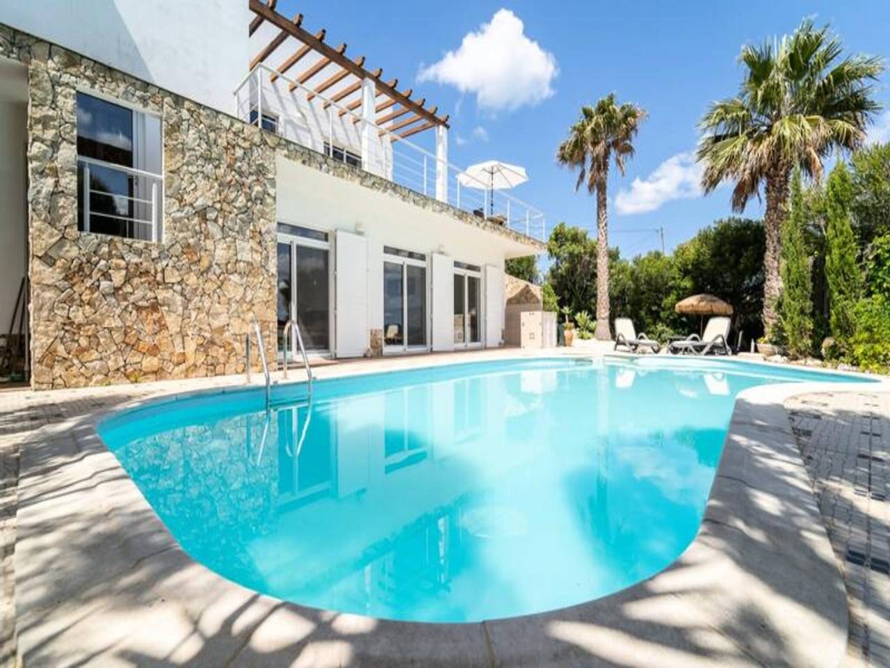 Apartamento entero, Villa en Arrifana con Piscina Salada in Arrifana, Aljezur