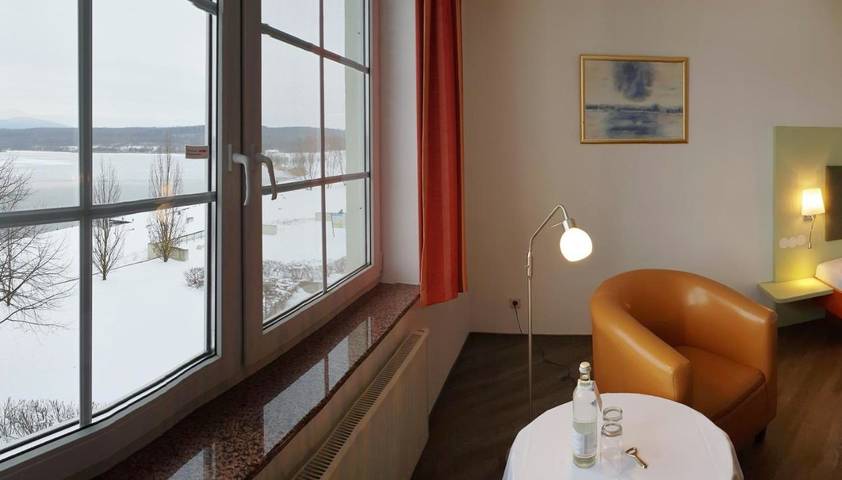 Hotel für 2 Personen, mit Terrasse und Garten sowie Sauna und Ausblick in Olbersdorf - 4