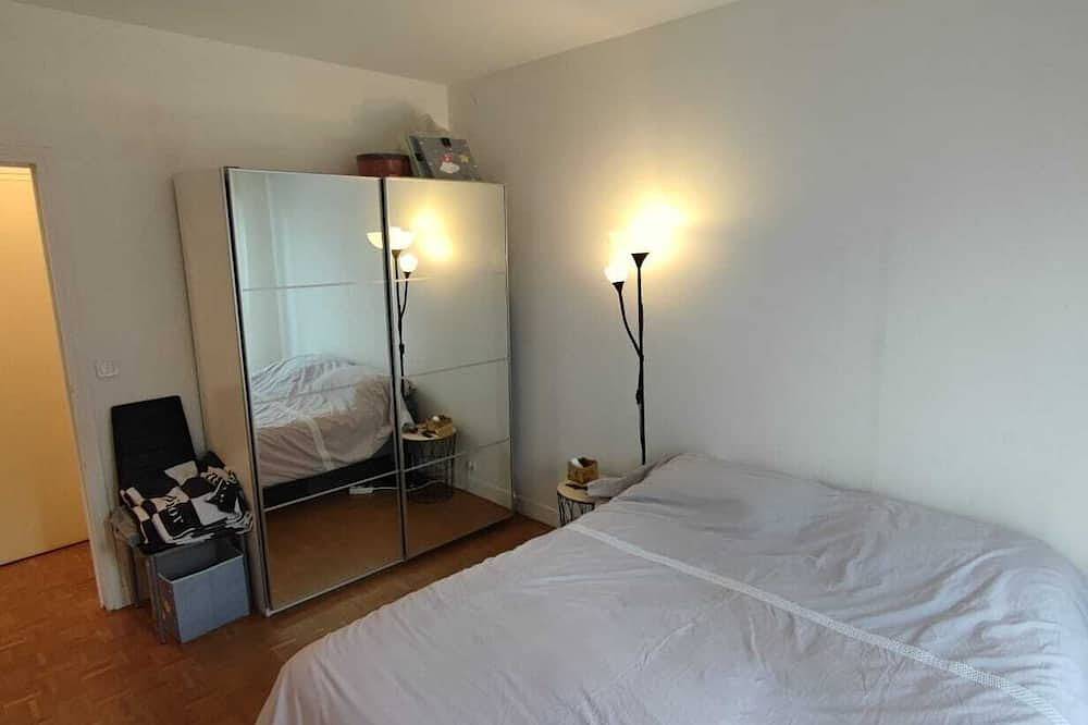 Apartamento entero, Bright Apartment With Garden Near Paris & Bois de Vincennes, all Commodities in Maisons-Alfort, Valle del Marne