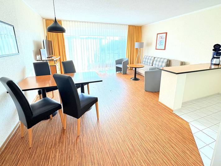 Ganze Ferienwohnung, Boddenhof Apartment 46 - ebenerdig, tierfreundlich - Ferienwohnung 46 – Helles Erdgeschossapartment mit Wlan und Terrasse in Buschvitz, Bergen auf Rügen und Umgebung