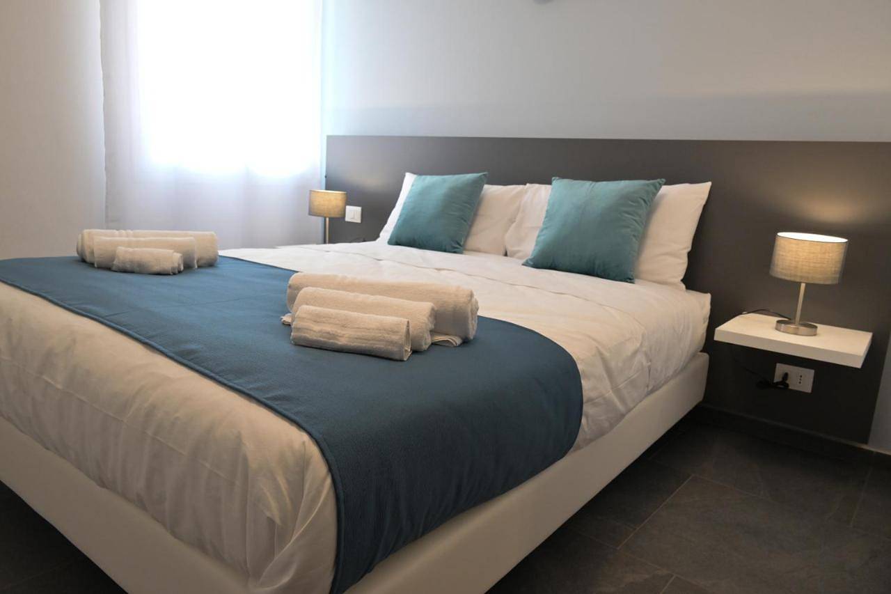 Double Room with Private Bathroom in Villagrazia di Carini, Carini