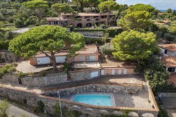Ferienhaus für 8 Personen, mit Garten und Pool in Porto Santo Stefano