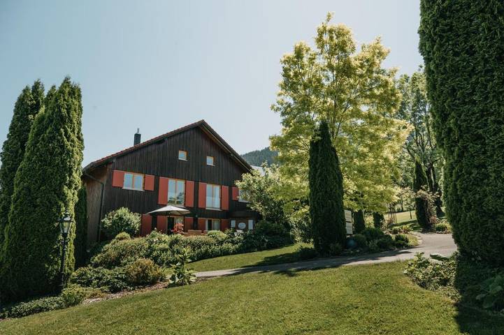 Ferienwohnung für 8 Personen, mit Ausblick und Garten sowie Sauna, mit Haustier in Weitnau - 2