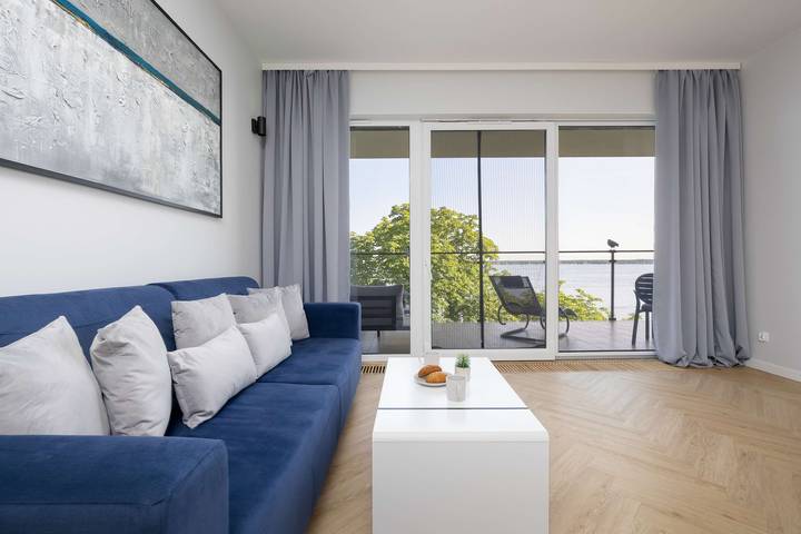 Entire apartment, Modern Apartment | Private Sauna, Parking, Lake in Masovia