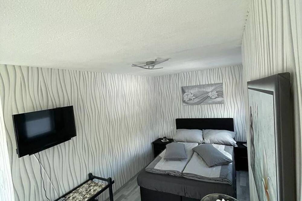 Ganze Wohnung, Haus Elfriede - Ferienhaus, Dusche und Bad, Wc, 3 Schlafräume in Seck, Westerwald