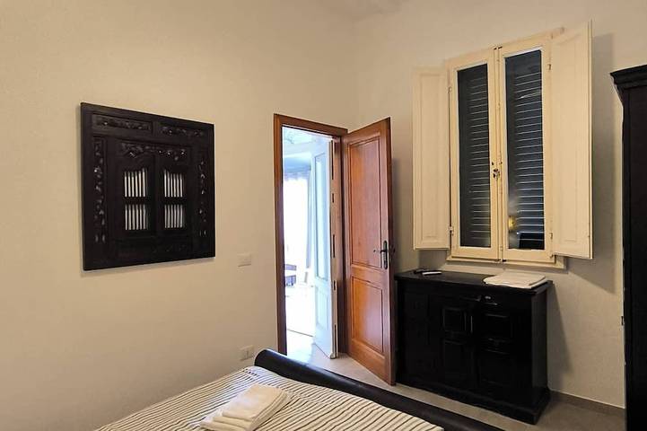 Casa Viale Italia - homely house with direct access to the sandy beach in Spiaggia di Follonica (Scarlino), Follonica