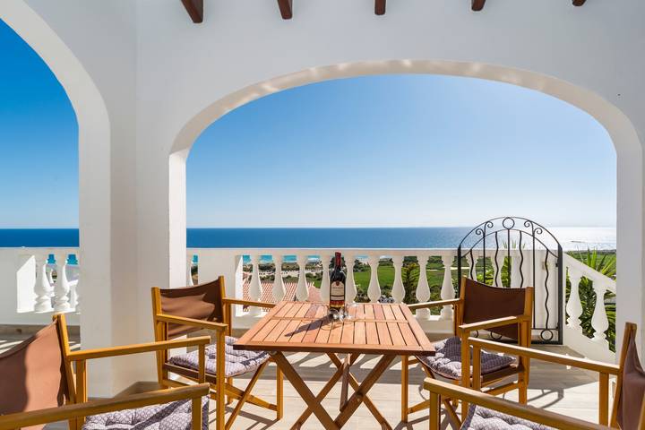 Espectaculares vistas al mar y piscina – Villa Amoura in Sant Jaume, Municipio de Alaior