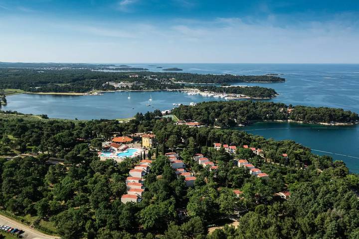 Studio für 2 Personen, mit Terrasse und Ausblick sowie Pool, mit Haustier in Poreč - 4